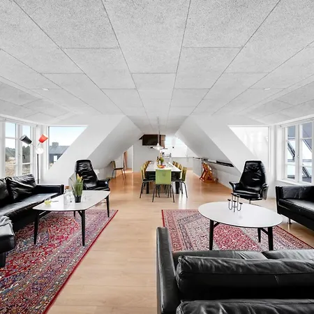 Nafne - 1-2km From The Sea By Interhome 펜션 *